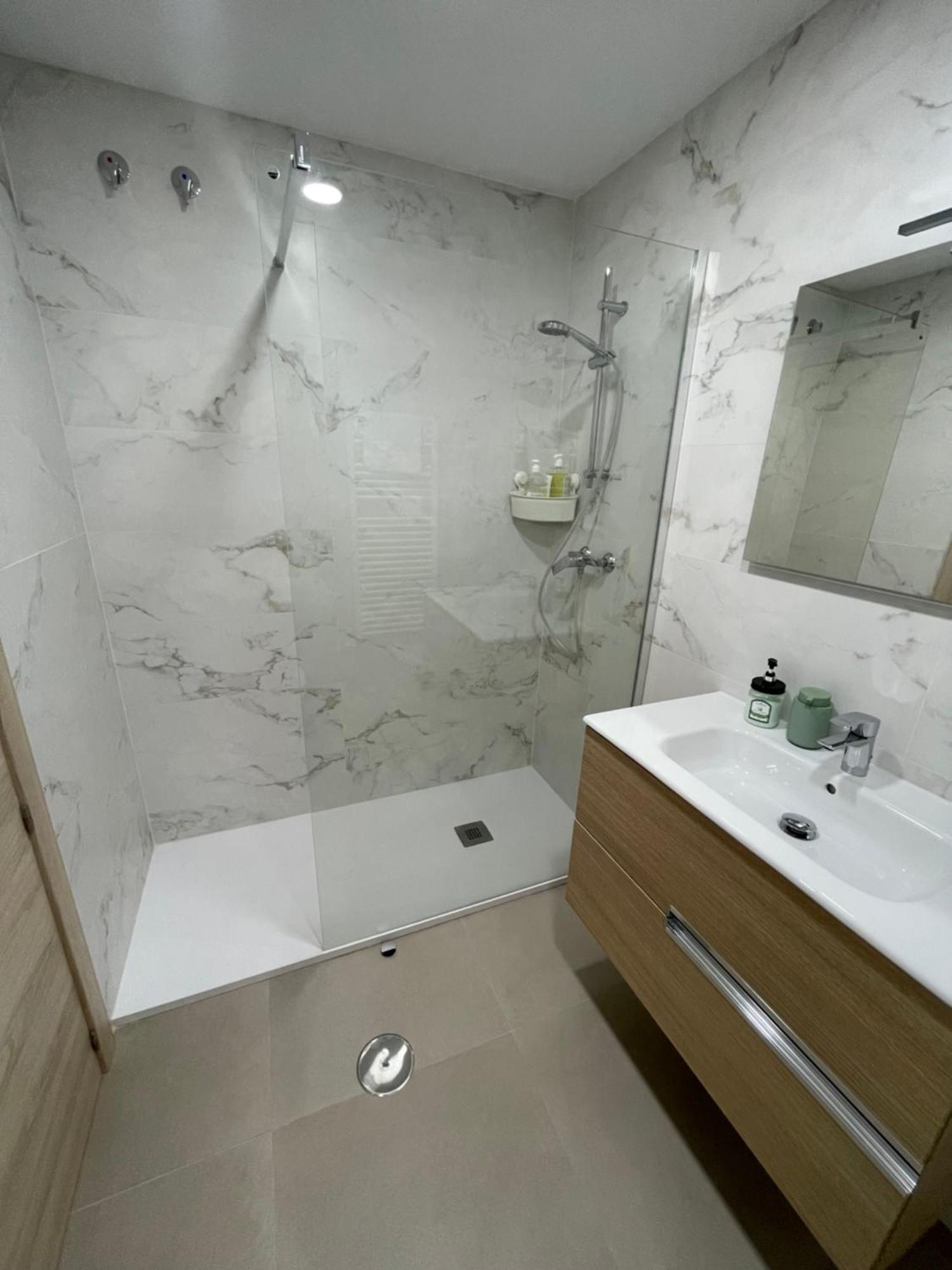 Fantastico Apartamento Trajano Parking Gratuito 格拉纳达 外观 照片